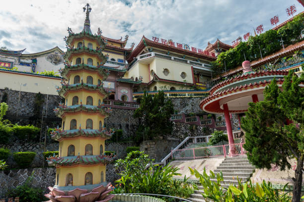 istock Kek Lok Si Temple 1162560278