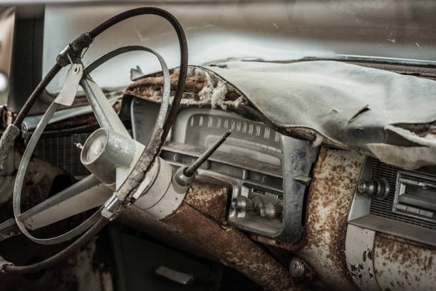 interior from a beat up classic car from the fifties - collectors car dashboard odometer mode of transport imagens e fotografias de stock