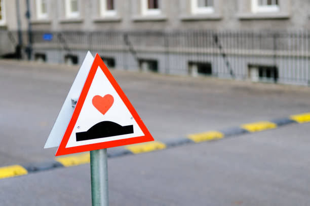 istock Love/Heart speedbumps 1162602370