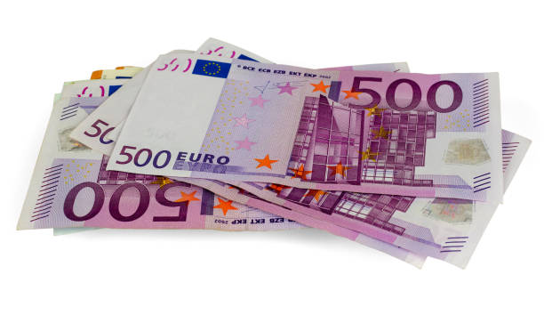 banknotes of 500 euros - five hundred euro banknote imagens e fotografias de stock