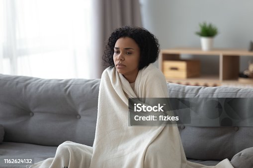 1,090,329 Feeling Cold Stock Photos, Pictures & Royalty-Free Images -  iStock | Feeling cold at home, Woman feeling cold, Skin feeling cold
