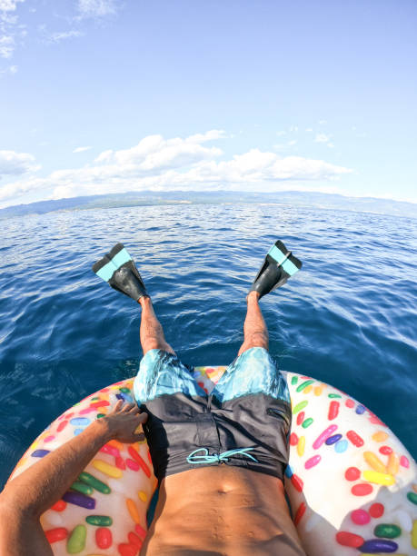 istock Inflatable tube point of view 1162626643