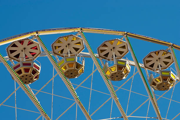 istock Free places on the wheel 116263997