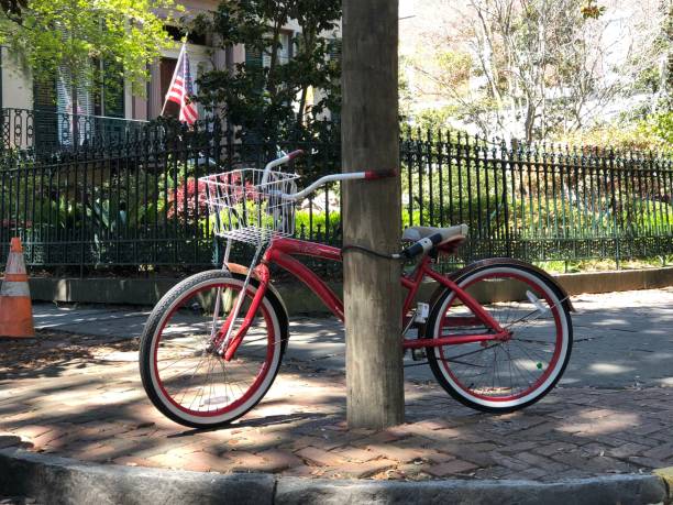 istock Bike chained to pole 1162650711