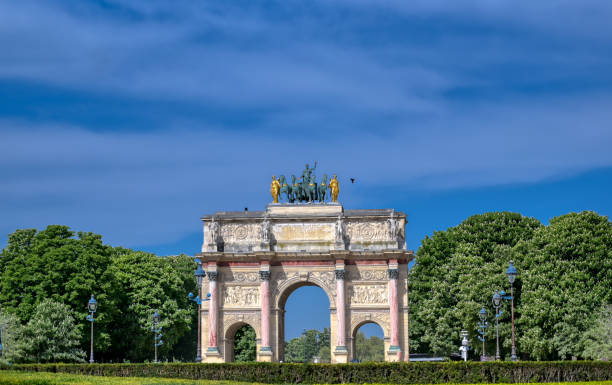 istock Arc de Triomphe du Carrousel located in Paris, France 1162663363