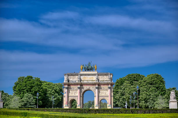 istock Arc de Triomphe du Carrousel located in Paris, France 1162663391