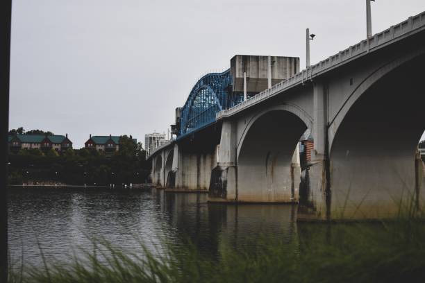 istock Chattanooga Market Street Bridge 1162673797