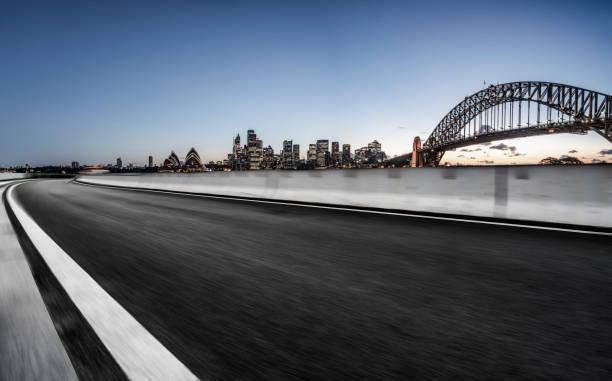 istock travel in sydney city 1162692070