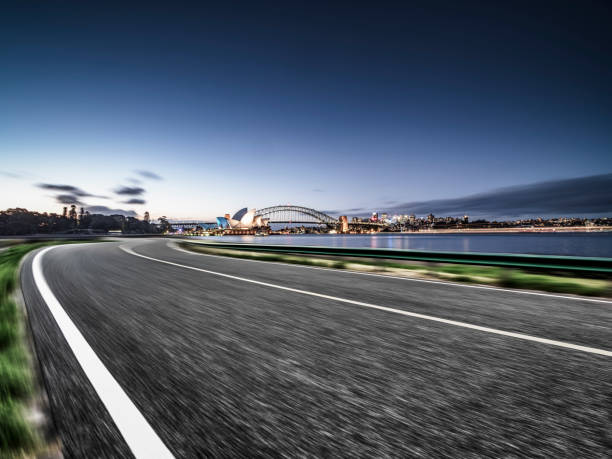 istock travel in sydney city 1162692335