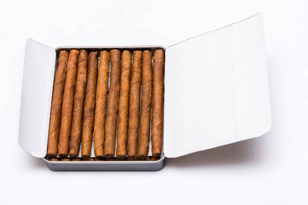 box of cigarillos on white background - cigarette wrapping imagens e fotografias de stock