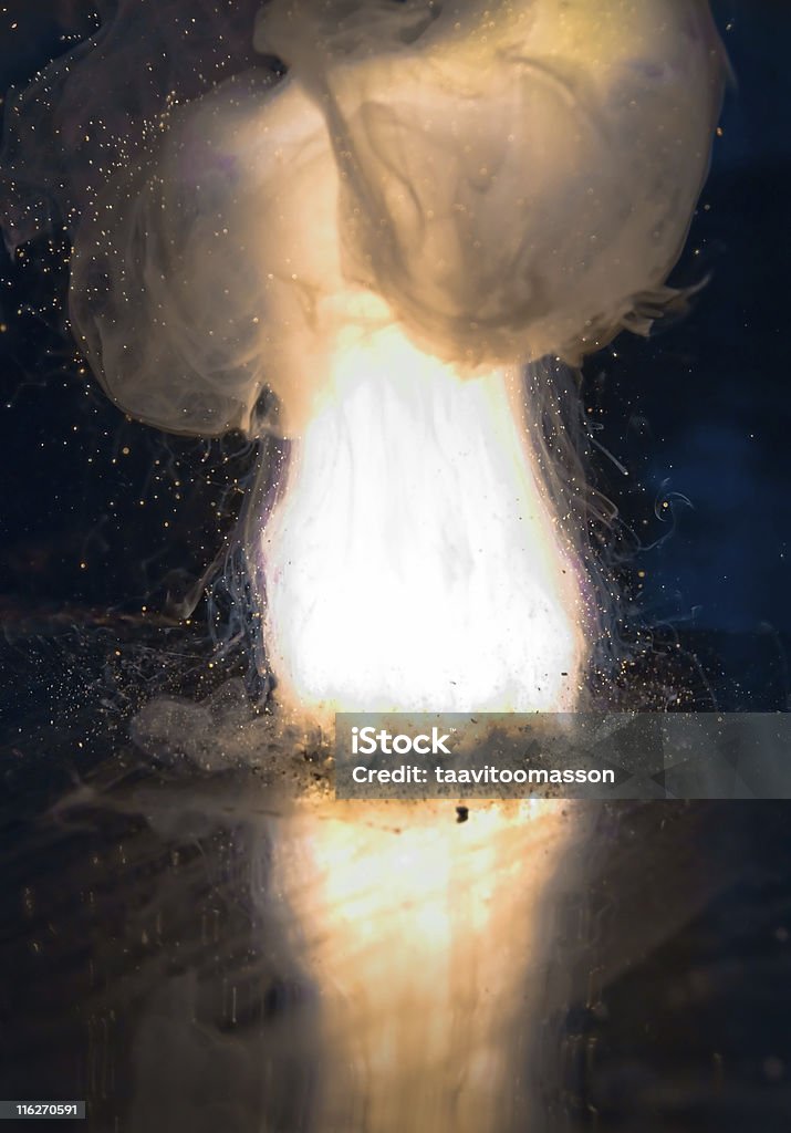 火薬爆発 - カラー画像のロイヤリティフリーストックフォト
