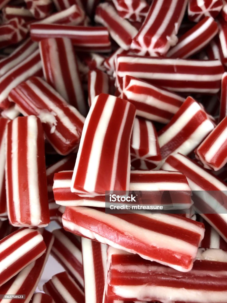 Hình Ảnh Cam Thảo Dai Cam Thảo Đỏ Và Trắng Kẹo Kẹo Bánh Kẹo Để Bán ...