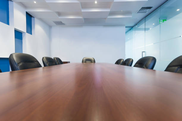 empty meeting room - conference room sign imagens e fotografias de stock