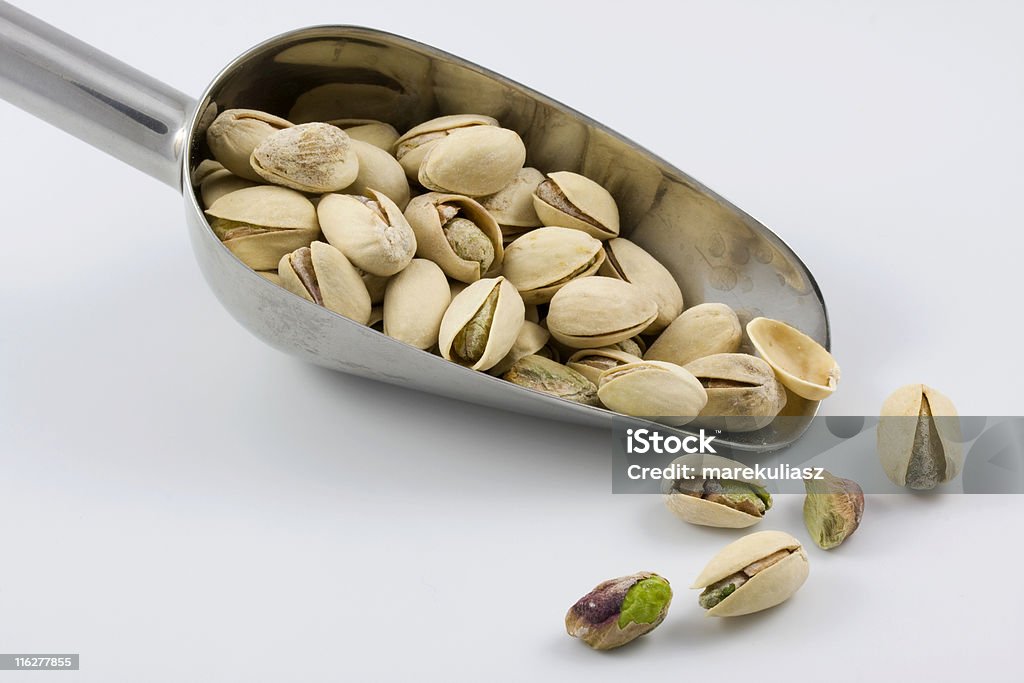 Dégagée et de pistaches grillées salées - Photo de Aliment libre de droits