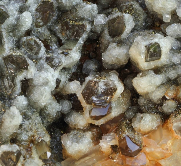 istock Raw natural mineral quartz, calcite close up 1162806123