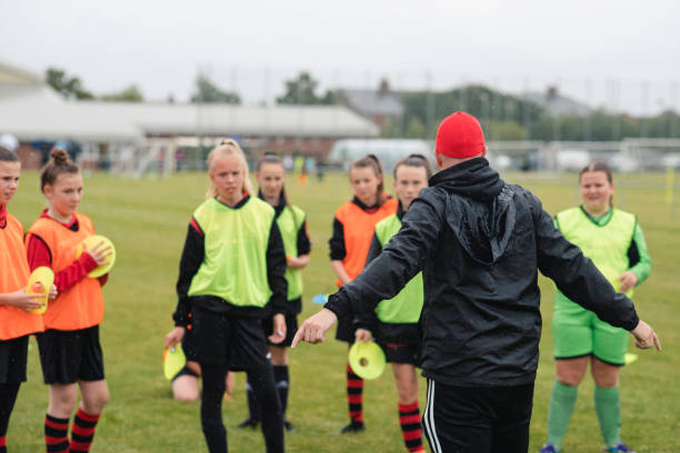 istock Coach Giving Encouragement 1162807123