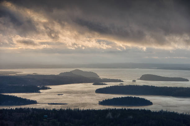 istock Hope Island State Park from Mount Erie 1162857651