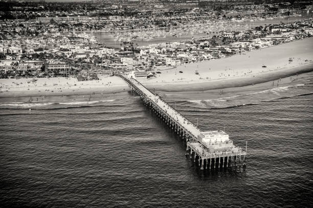 istock Pier at Newport Beach in Black and White 1162869083