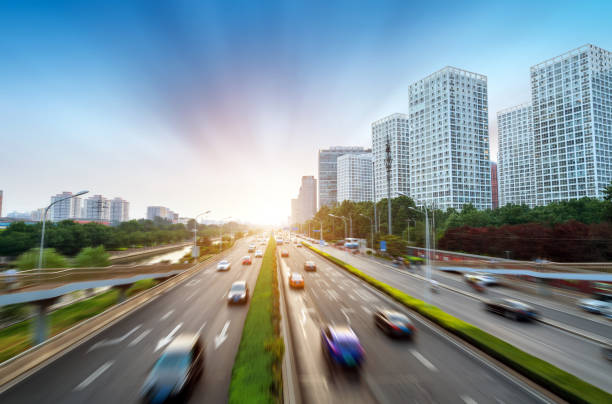 istock The city's streets and car 1162890914