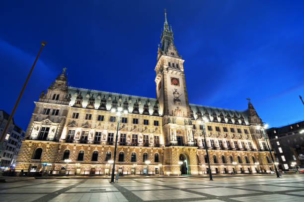 istock Hamburg Rathaus or City Hall 1162920394
