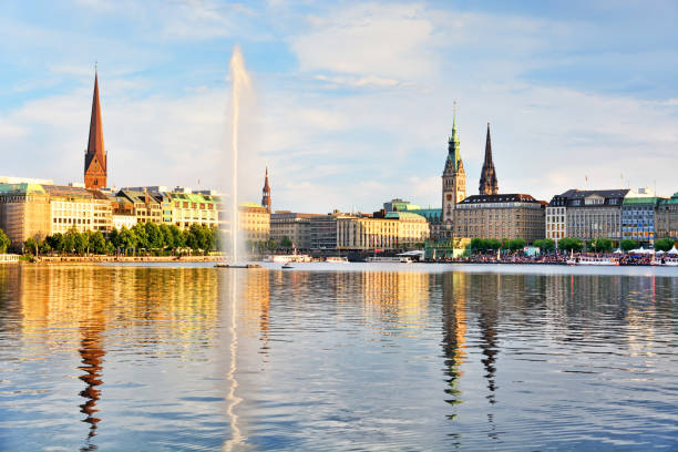 istock Binnenalster Lake, Hamburg 1162921014