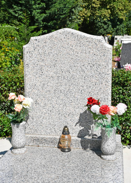 istock Tombstone in the public cemetery 1162954775