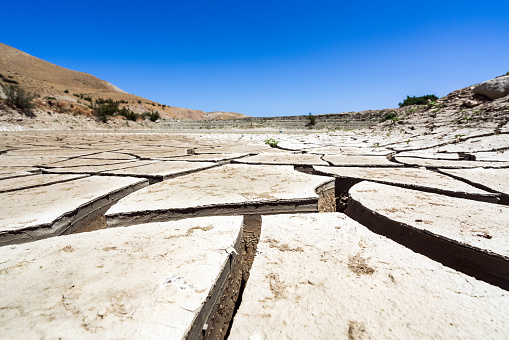 Global warming dried up a big lake