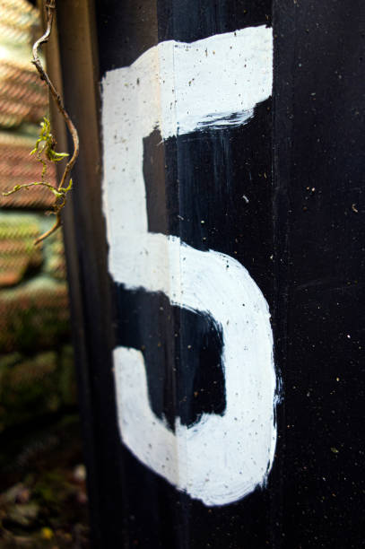 istock Written Wording in Distressed State Typography Found Number 5 1162983608