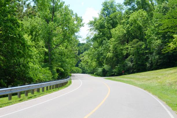 istock Countryside Street 1162992286