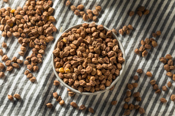 istock Dry Organic Kala Chana Desi Chickpeas 1163021119