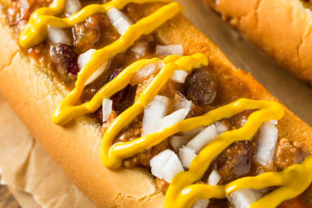 istock Homemade Detroit Style Chili Dog 1163021221