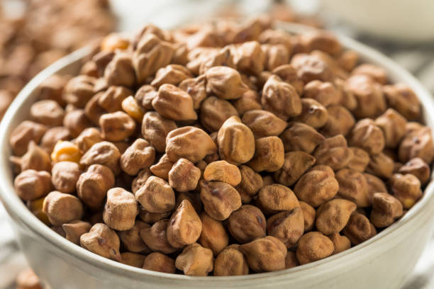istock Dry Organic Kala Chana Desi Chickpeas 1163021246