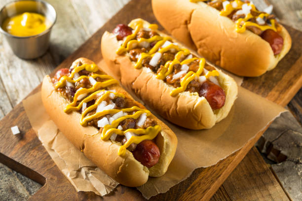 istock Homemade Detroit Style Chili Dog 1163022014