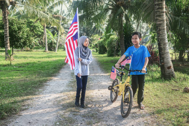 istock Happy Malaysian children playing together during Merdeka celebration 1163077364