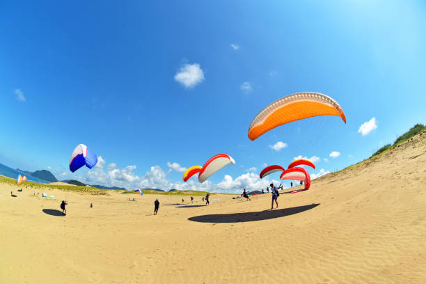Paqagliding at Tottori sand dunes