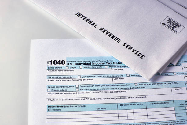 istock Tax reporting and tax messages 1163111559