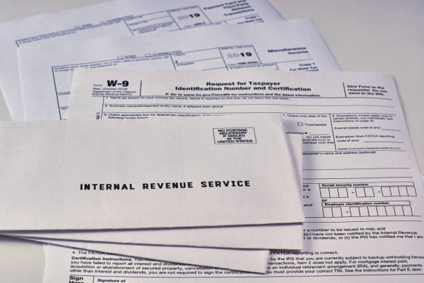 istock Tax reporting and tax messages 1163112306