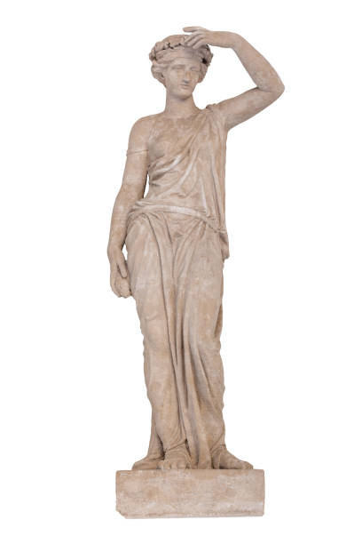 sculpture de l'ancien dieu grec céres isolé. - sculpture art greek culture statue photos et images de collection