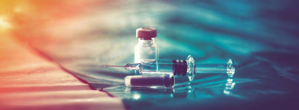 Vaccine vial dose flu shot drug needle syringe,medical concept vaccination hypodermic injection treatment disease care hospital prevention immunization illness disease baby background. jeringa de aguja de inyección de gripe vial de la vacuna, concepto médico vacunación inyección hipodérmica tratamiento de la enfermedad de cuidado de la enfermedad hospitalaria prevención de la enfermedad de la enfermedad enfermedad de la enfermedad