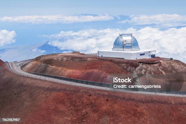 Hawaii Mauna Kea Stock Photo - Download Image Now - Mauna Loa, Observatory, Mauna Kea