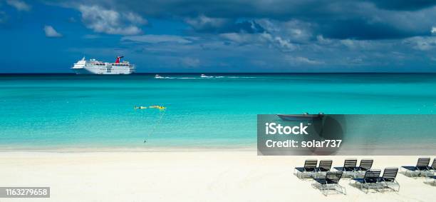 Half Moon Cay Stock Photo - Download Image Now - Cay, Half Moon, Bahamas