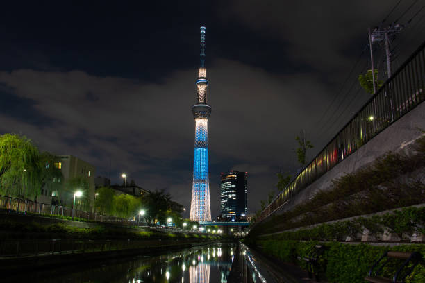 istock Tokyo sky tree from river side in Tokyo, Japan 1163300730