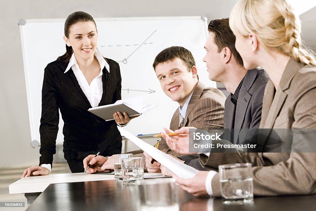 Junge Profis bei business-seminar - Lizenzfrei Seminar Stock-Foto Junge Profis bei business-seminar - Lizenzfrei Seminar Stock-Foto