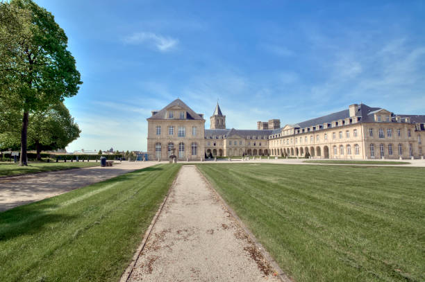 istock Caen abbey to the ladies 1163387197