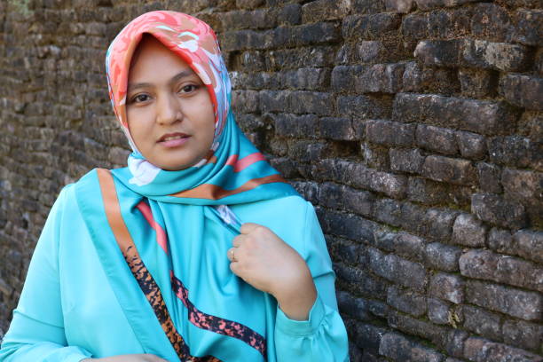 istock Hijab Woman model 1163457570