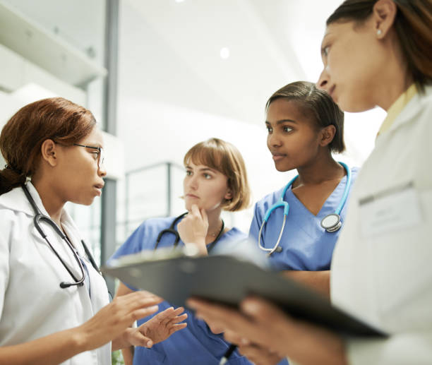 istock Looking at the patient's treatment from various angles 1163463893