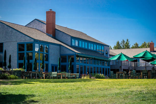 a historic stop of eatery for tea with popovers and jam in acadia np, maine - jordan imagens e fotografias de stock