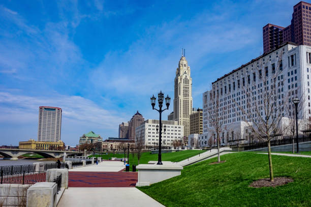 istock Clean and structured Scioto park and LeVeque Tower in Columbus Ohio 1163521238
