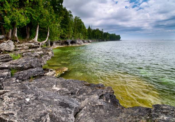 istock Cliffs and Shallows of Cave Point - Sturgeon Bay, Wisconsin 1163606001