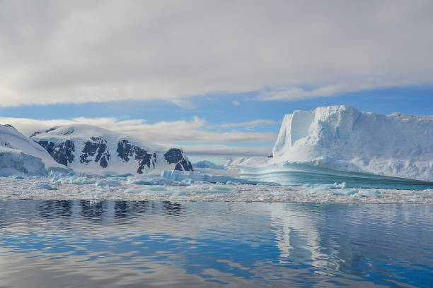 istock Iceberg shaped by the sea 1163621312